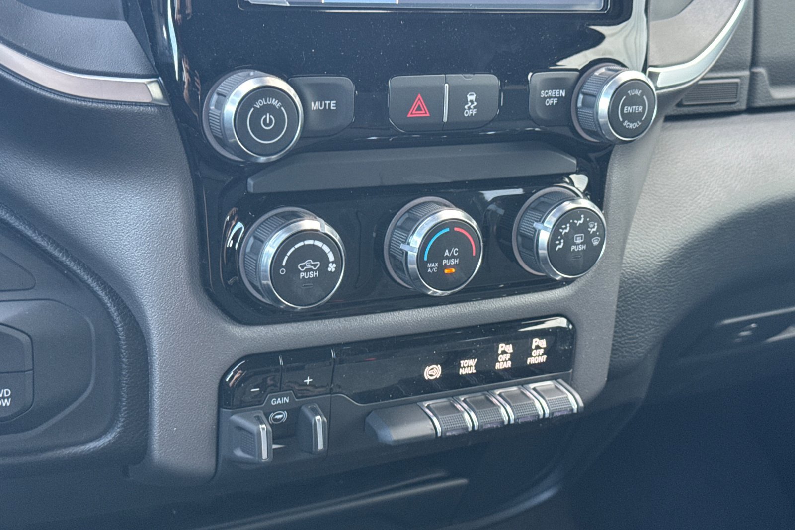 New 2026 RAM 3500 Big Horn image 18