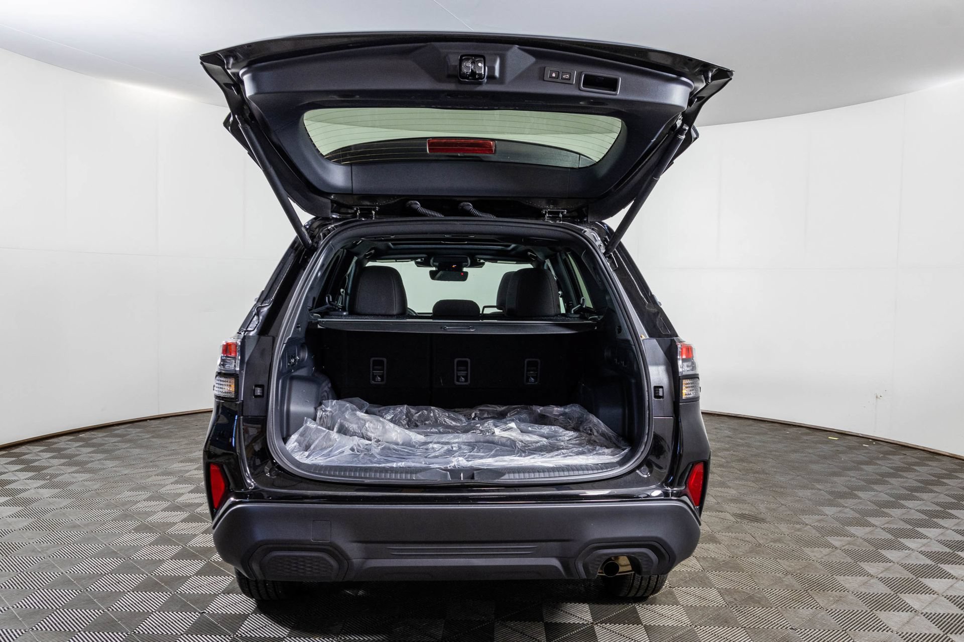 Used 2026 Subaru Forester Premium AWD/4WD image 40