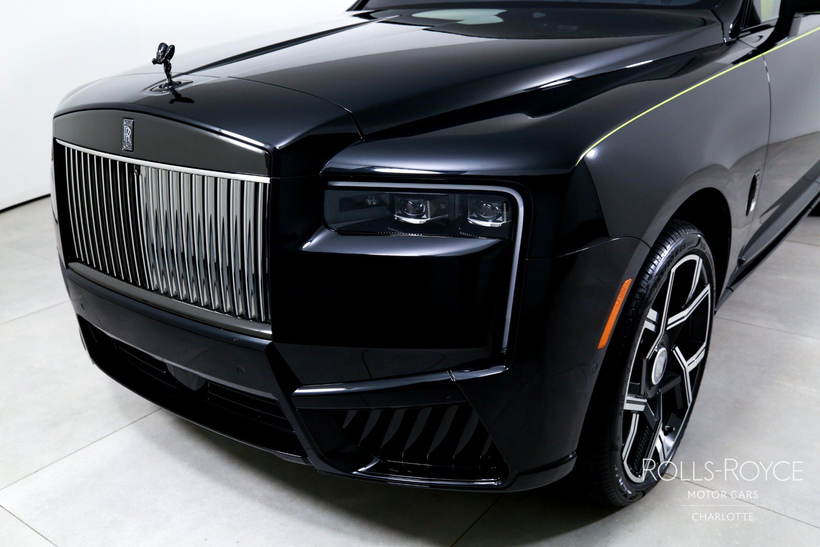 New 2027 Rolls-Royce Cullinan Black Badge AWD/4WD image 44
