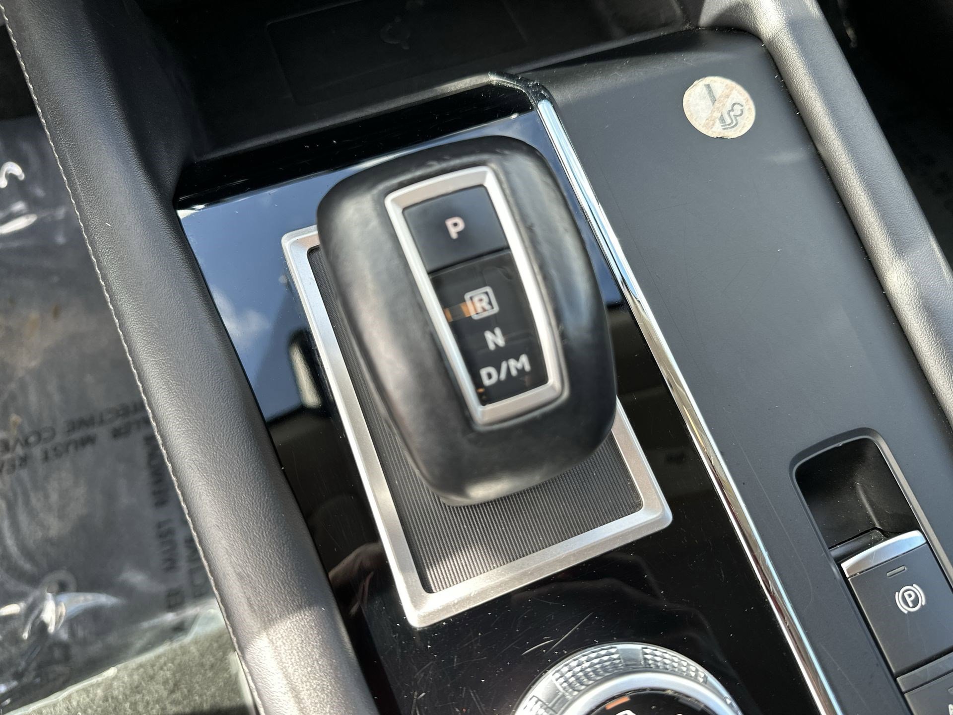 Used 2024 Mitsubishi Outlander SE Black Edition image 23