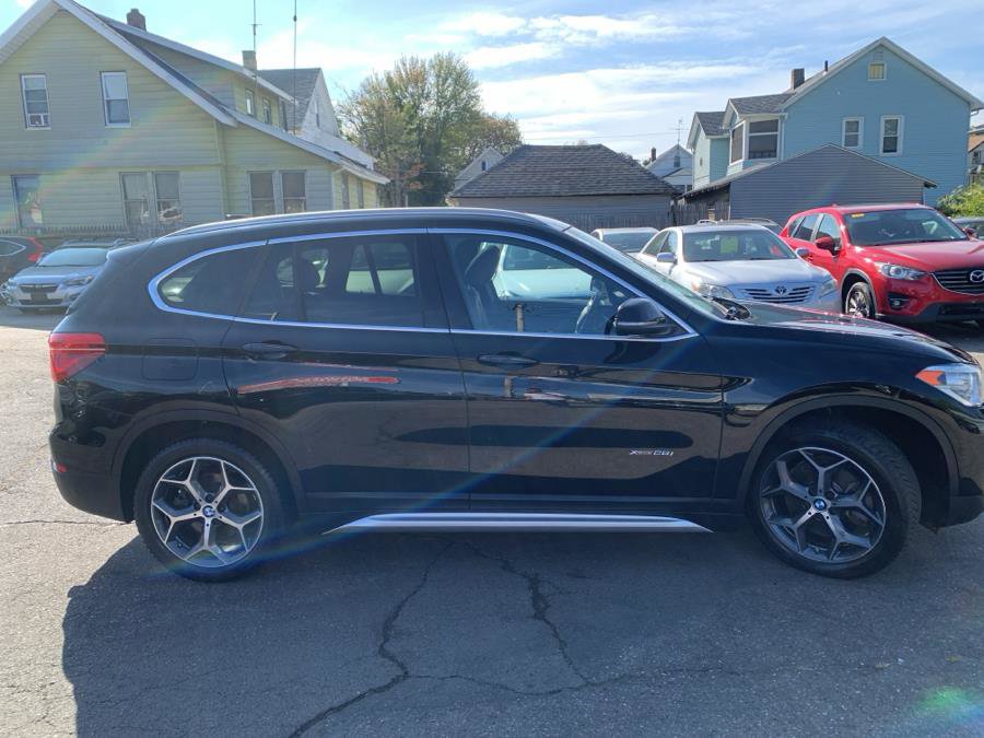 Used 2016 BMW X1 xDrive28i image 4