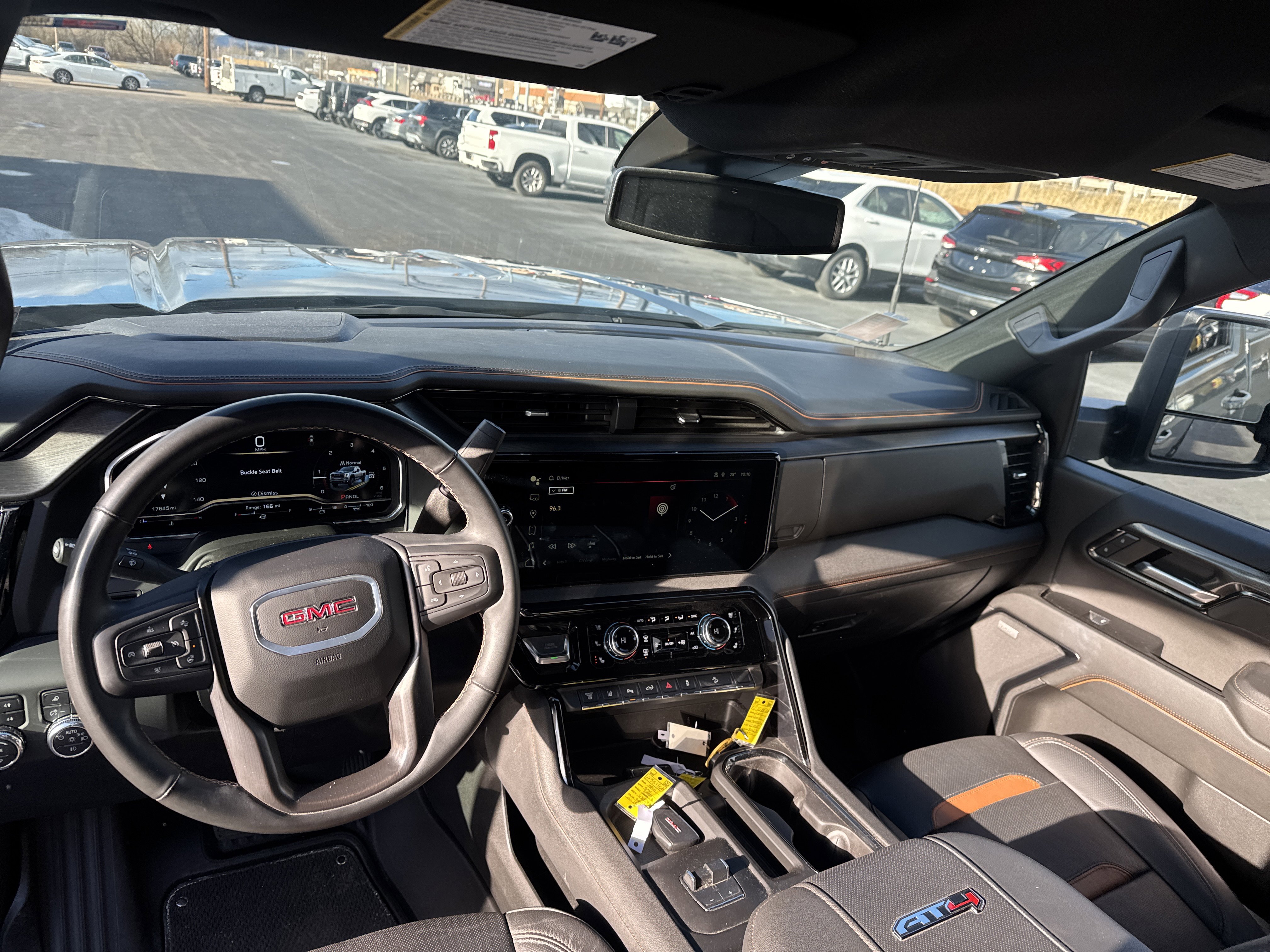 Used 2024 GMC Sierra 2500 AT4 w/ AT4 Preferred Package image 14