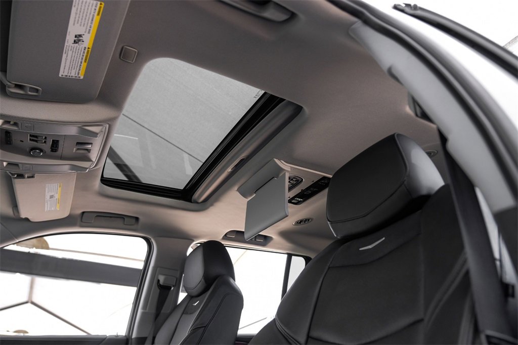 Used 2019 Cadillac Escalade ESV Luxury image 4