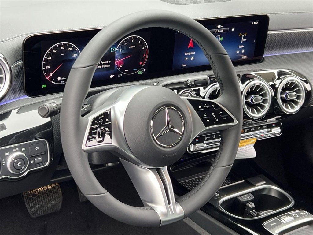 Certified 2025 Mercedes-Benz CLA 250 4MATIC image 14