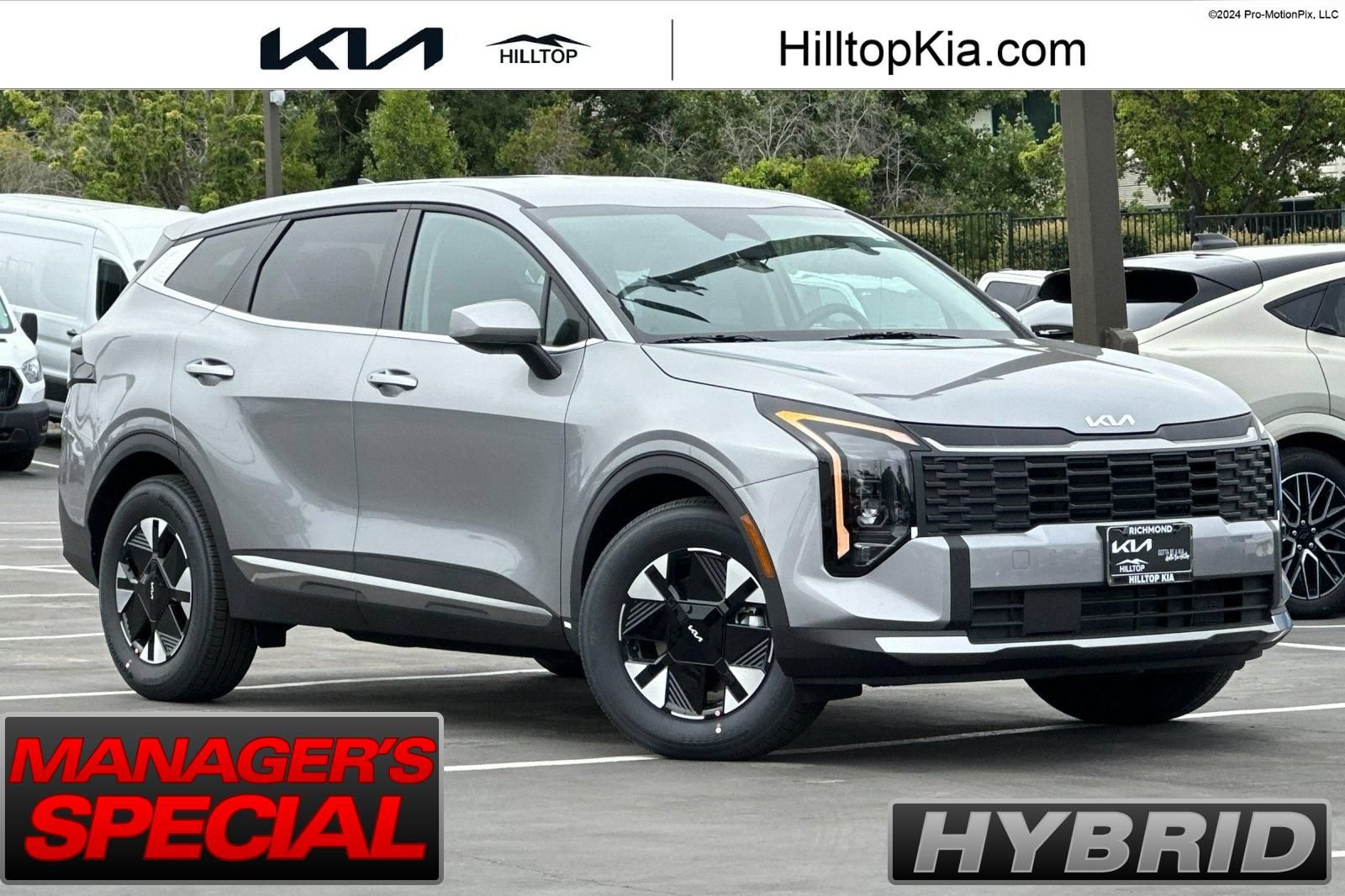 New 2026 Kia Sportage LX FWD image 1