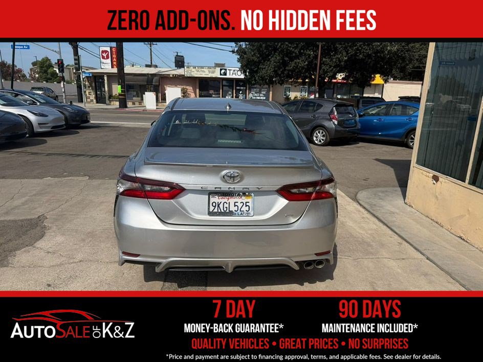 Used 2021 Toyota Camry SE FWD image 5