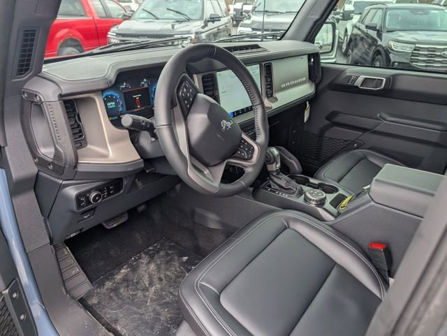 New 2025 Ford Bronco Outer Banks w/ Sasquatch Package image 12