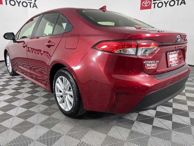 Certified 2025 Toyota Corolla LE w/ LE Premium Package image 23