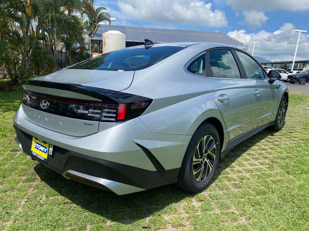 New 2026 Hyundai Sonata Blue FWD image 7
