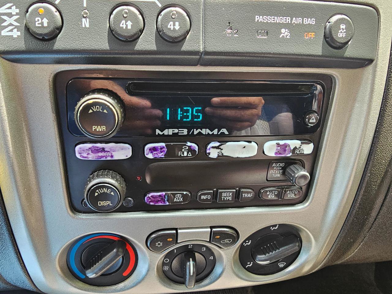 Used 2012 Chevrolet Colorado LT AWD/4WD image 33