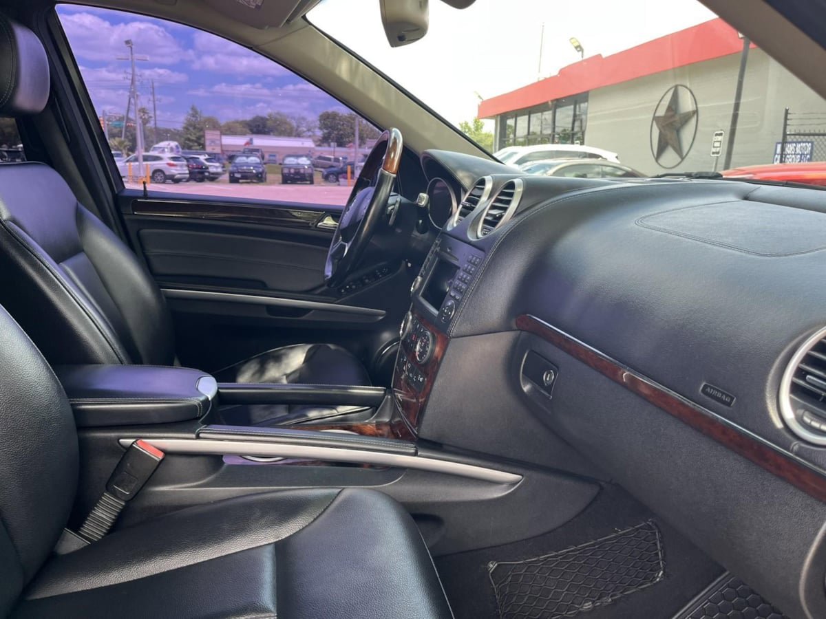 Used 2012 Mercedes-Benz GL 320 BlueTEC 4MATIC image 33