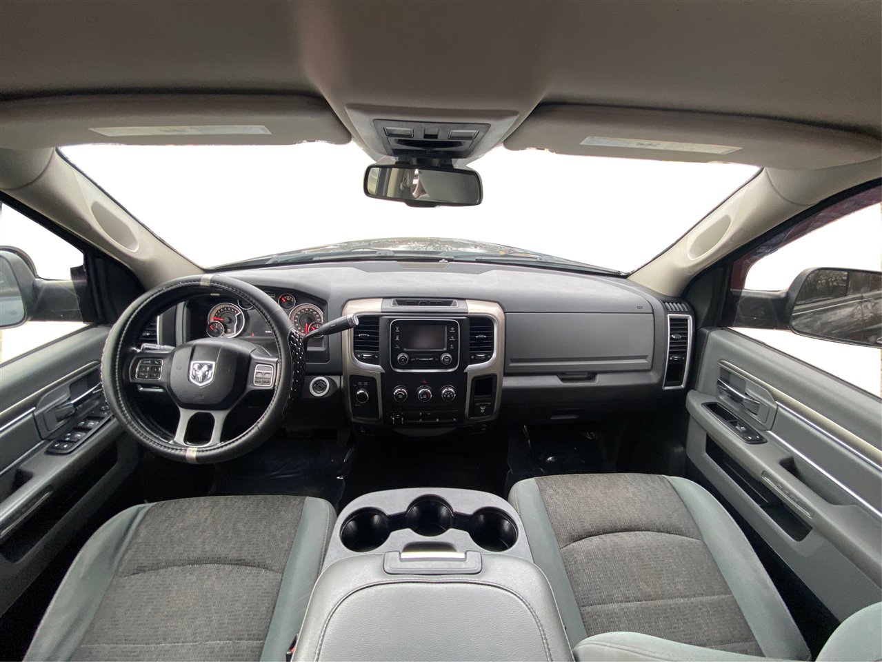 Used 2014 RAM 3500 Big Horn image 31