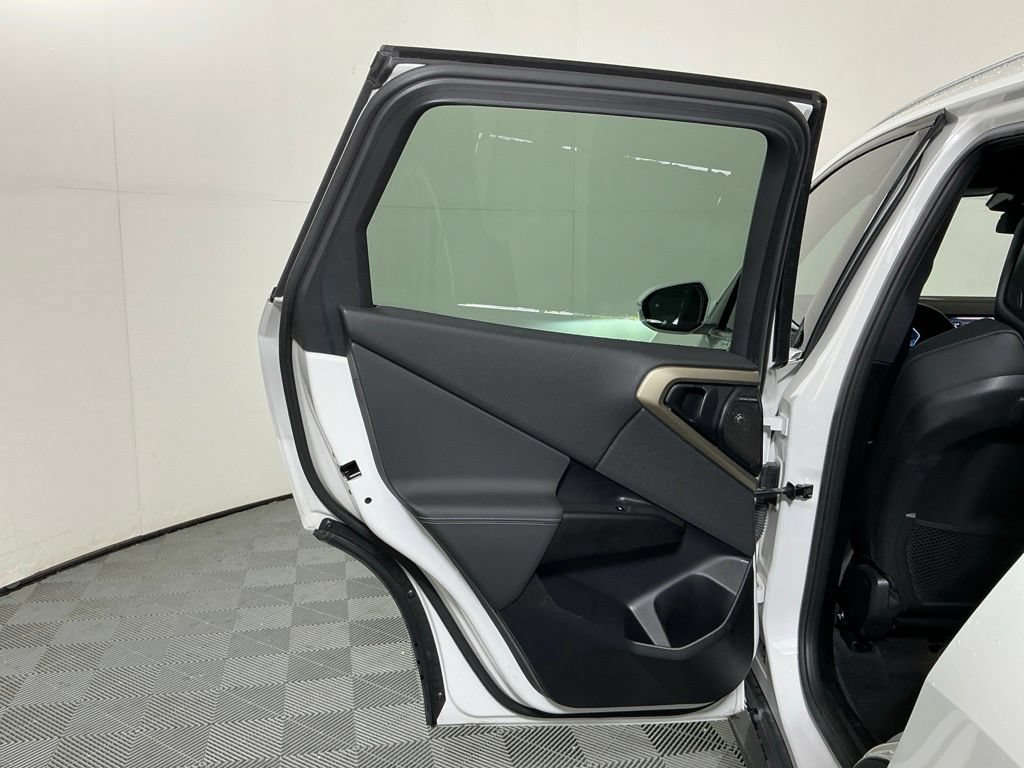Certified 2025 BMW X3 xDrive30i w/ Premium Package AWD/4WD image 23