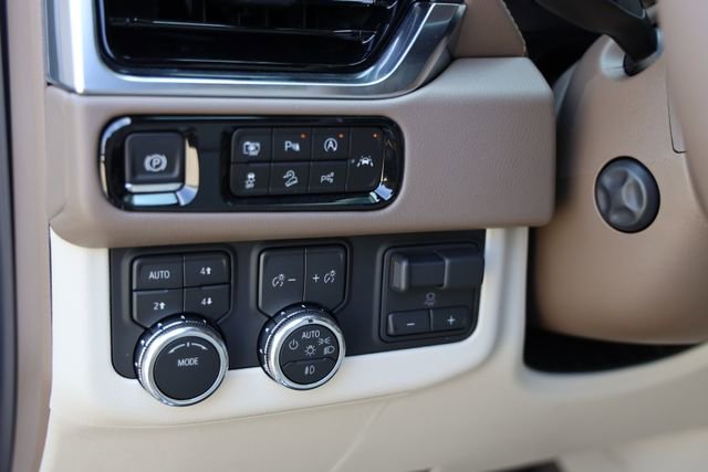 New 2026 GMC Yukon Denali w/ Denali Reserve Package image 19