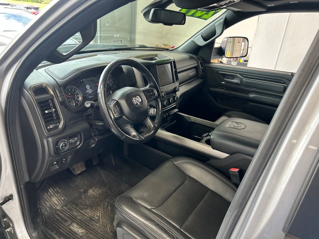 Used 2019 RAM 1500 Sport w/ Level 2 Equipment Group AWD/4WD image 3
