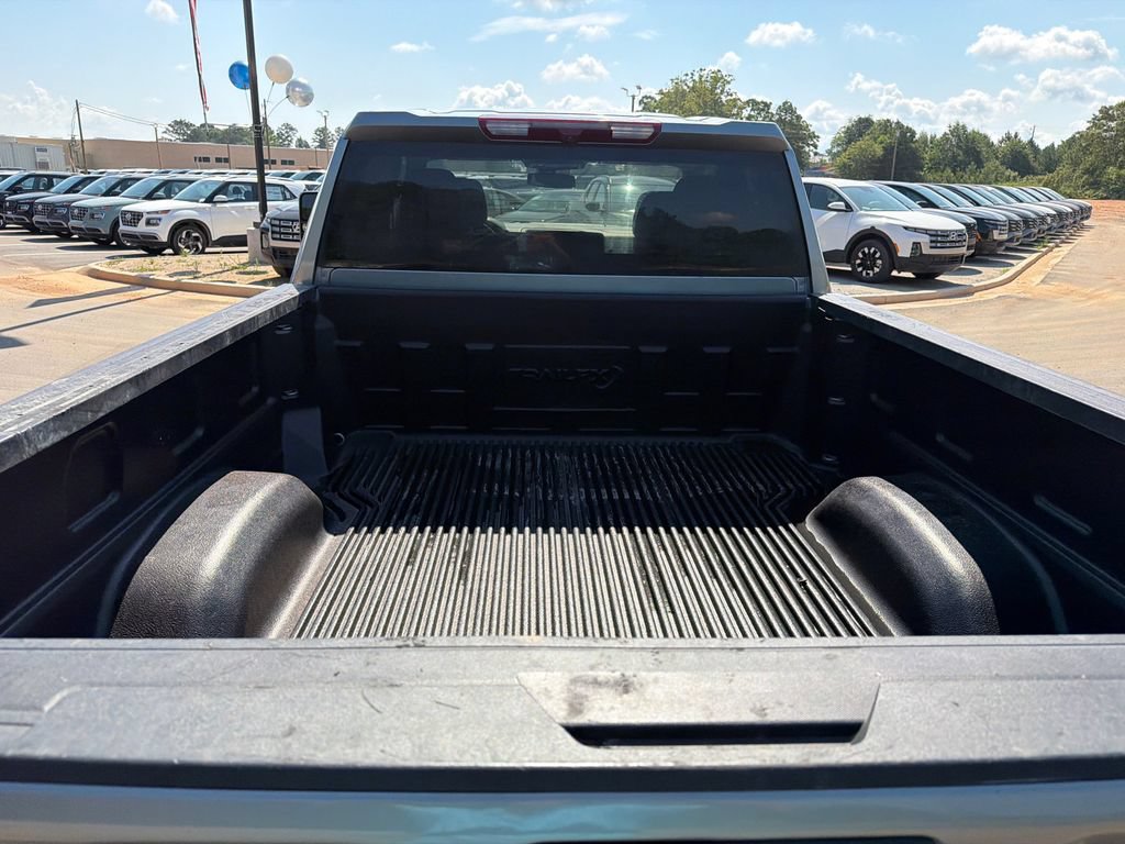 Used 2024 GMC Sierra 2500 SLE AWD/4WD image 18