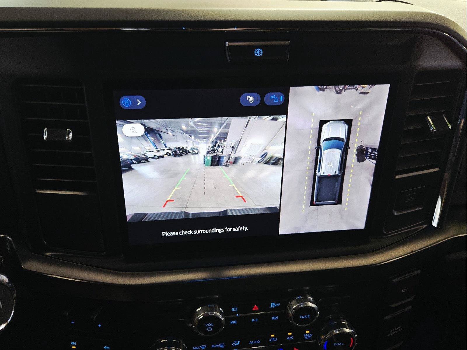 Used 2025 Ford F450 Lariat AWD/4WD image 41