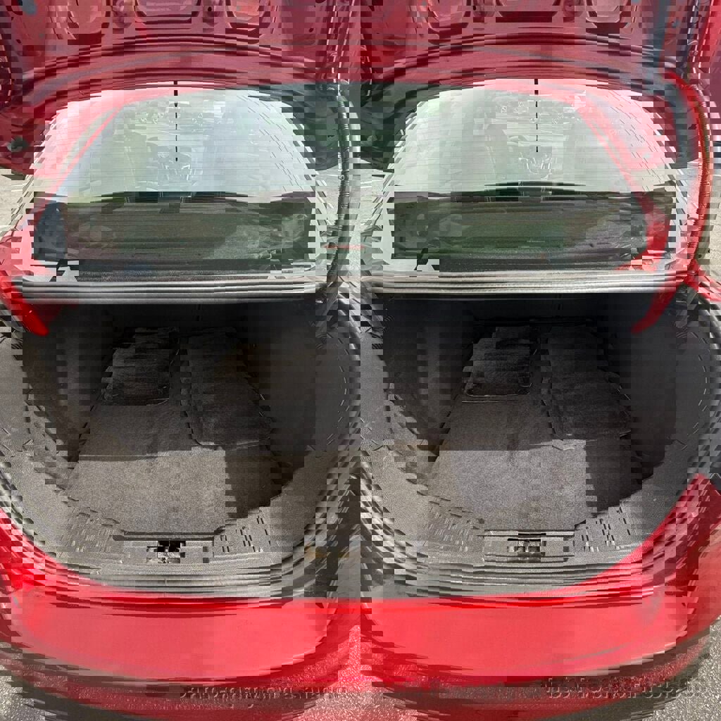 Used 2014 Ford Focus SE w/ Equipment Group 201A image 34