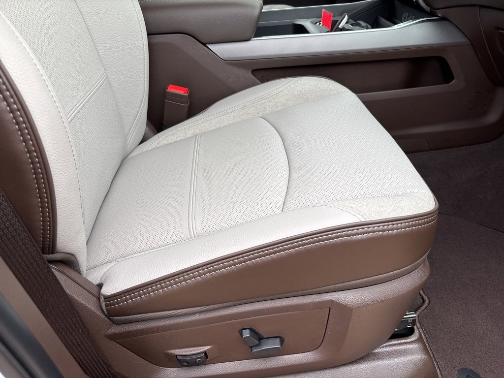 New 2026 RAM 3500 Laramie image 26