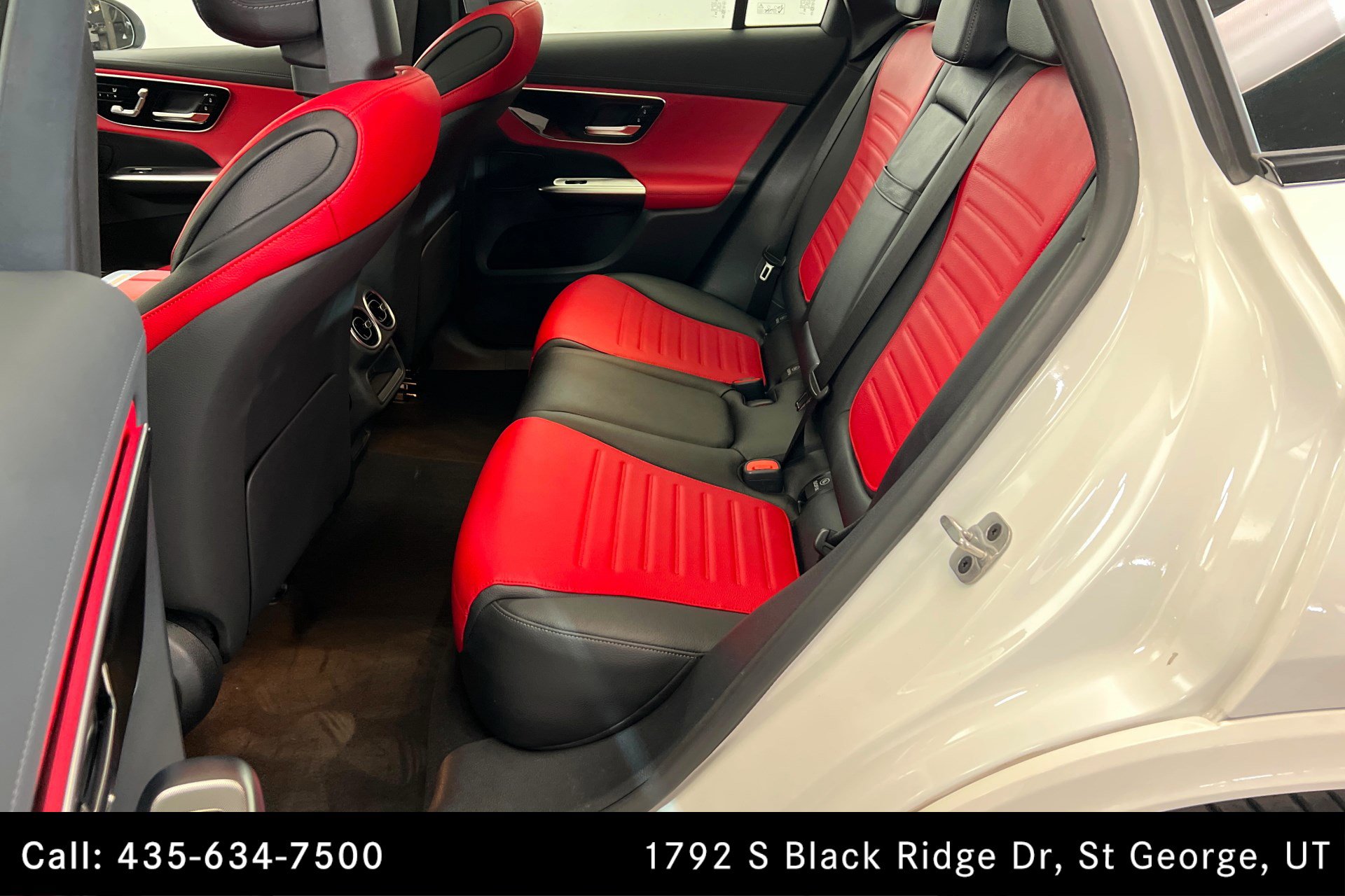 Certified 2025 Mercedes-Benz GLC 43 AMG 4MATIC image 21