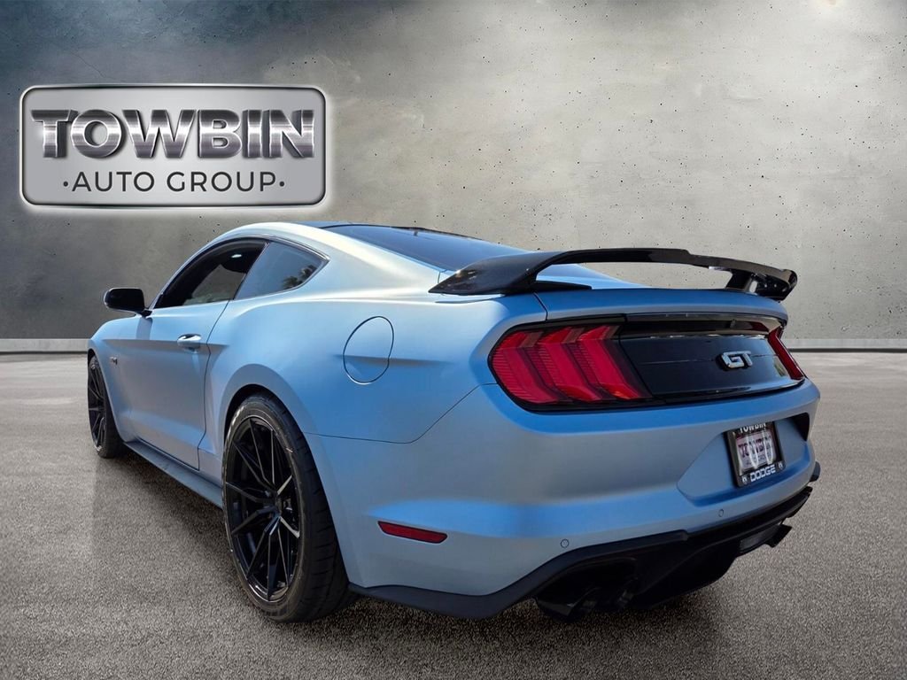 Used 2018 Ford Mustang GT Premium w/ GT Performance Package RWD image 6
