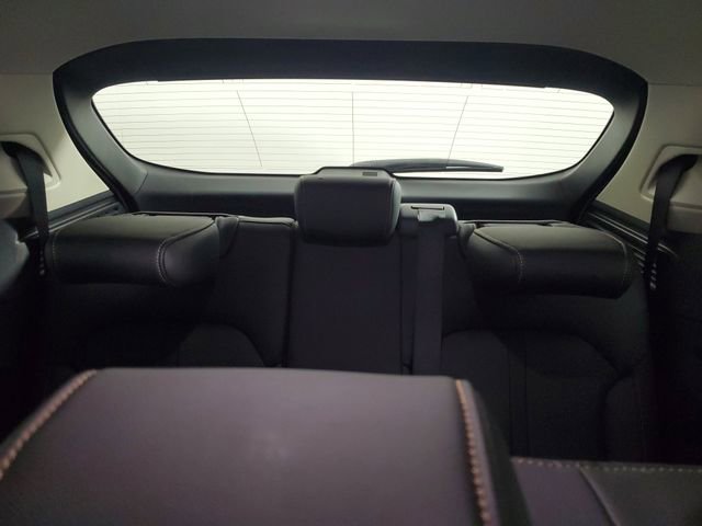 Certified 2024 MAZDA CX-90 Plug-In Hybrid w/ Preferred image 15