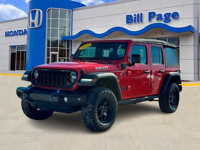 Used 2024 Jeep Wrangler Unlimited image 2