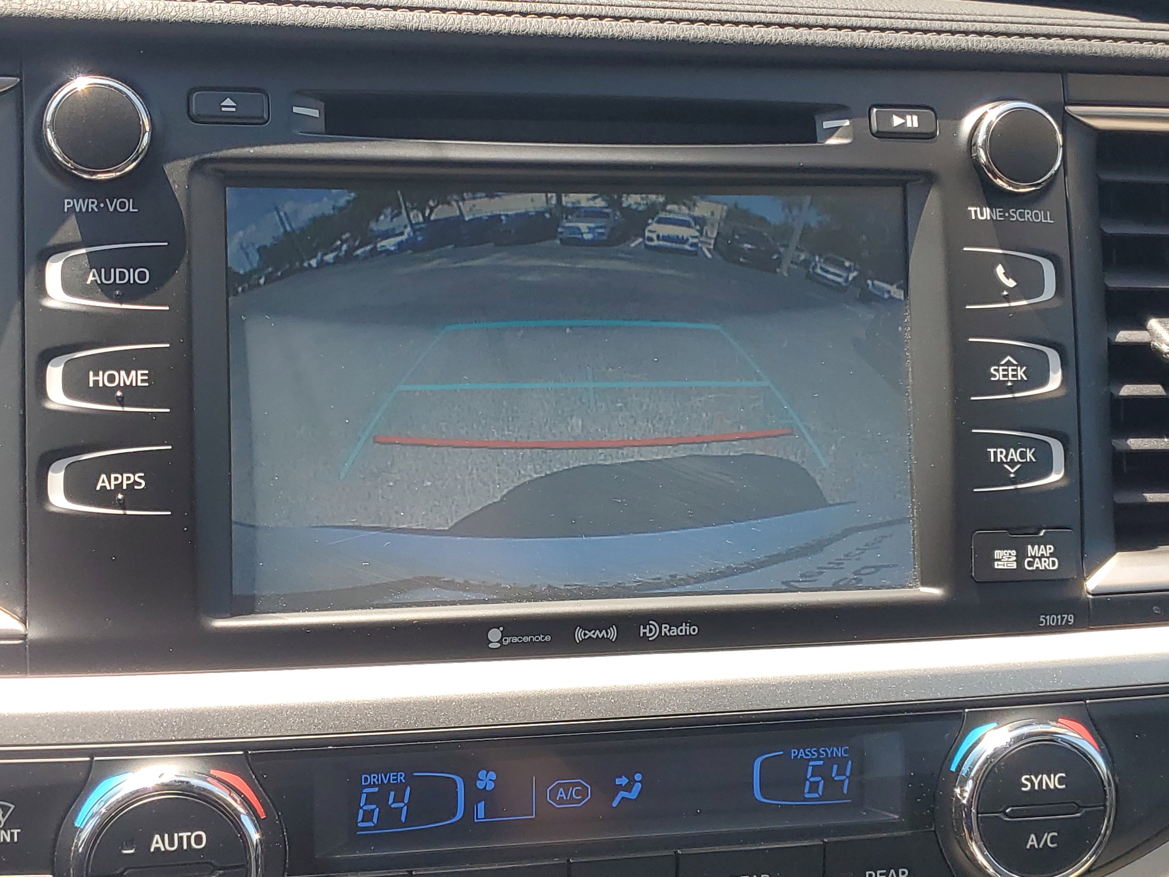 Certified 2018 Toyota Highlander XLE AWD/4WD image 27