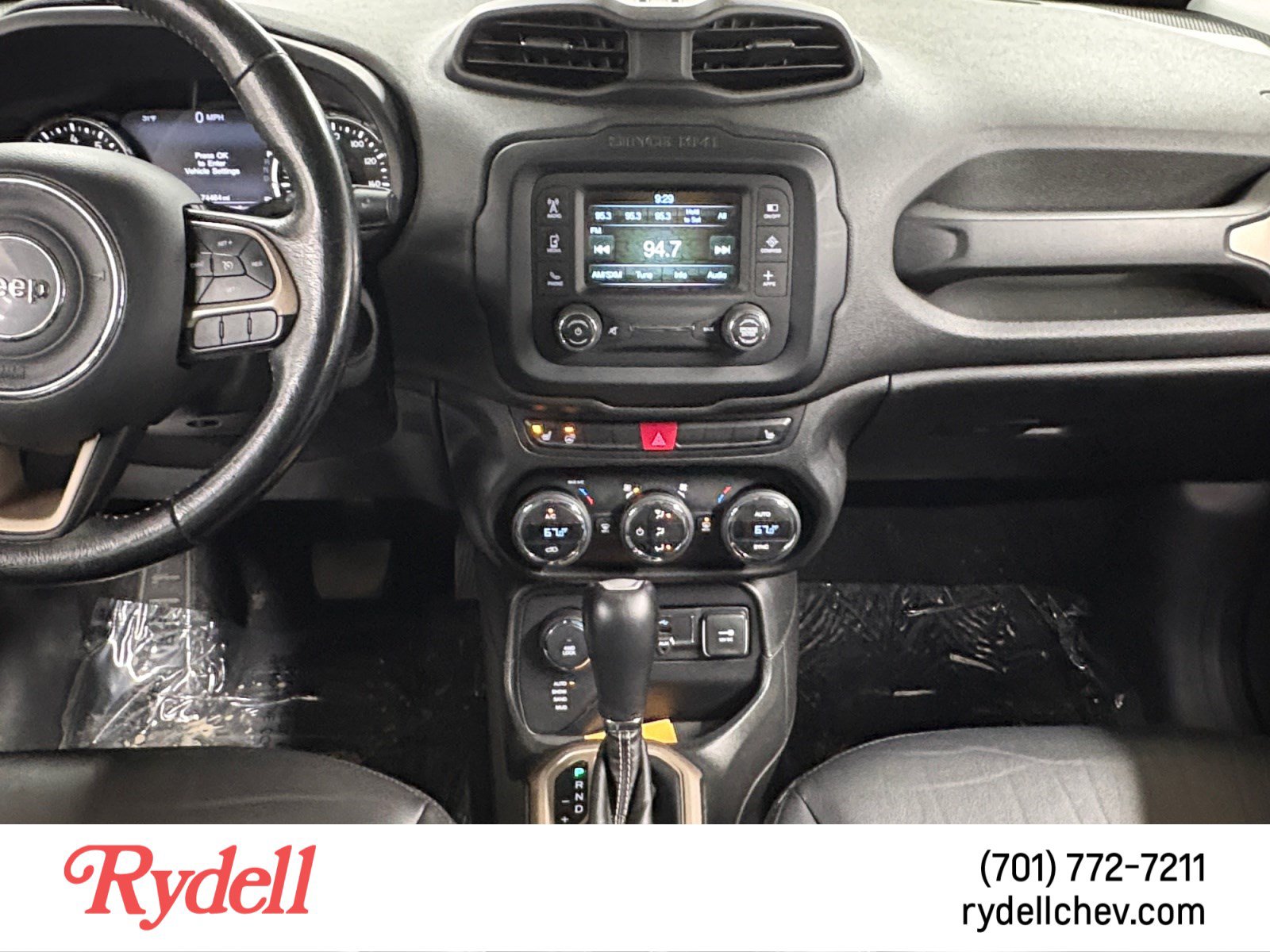 Used 2016 Jeep Renegade Limited AWD/4WD image 15