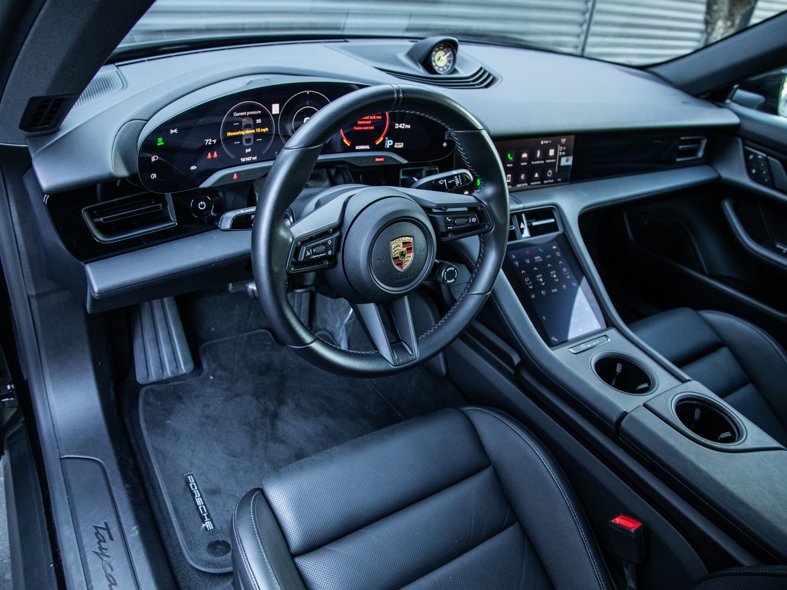 Certified 2024 Porsche Taycan image 4