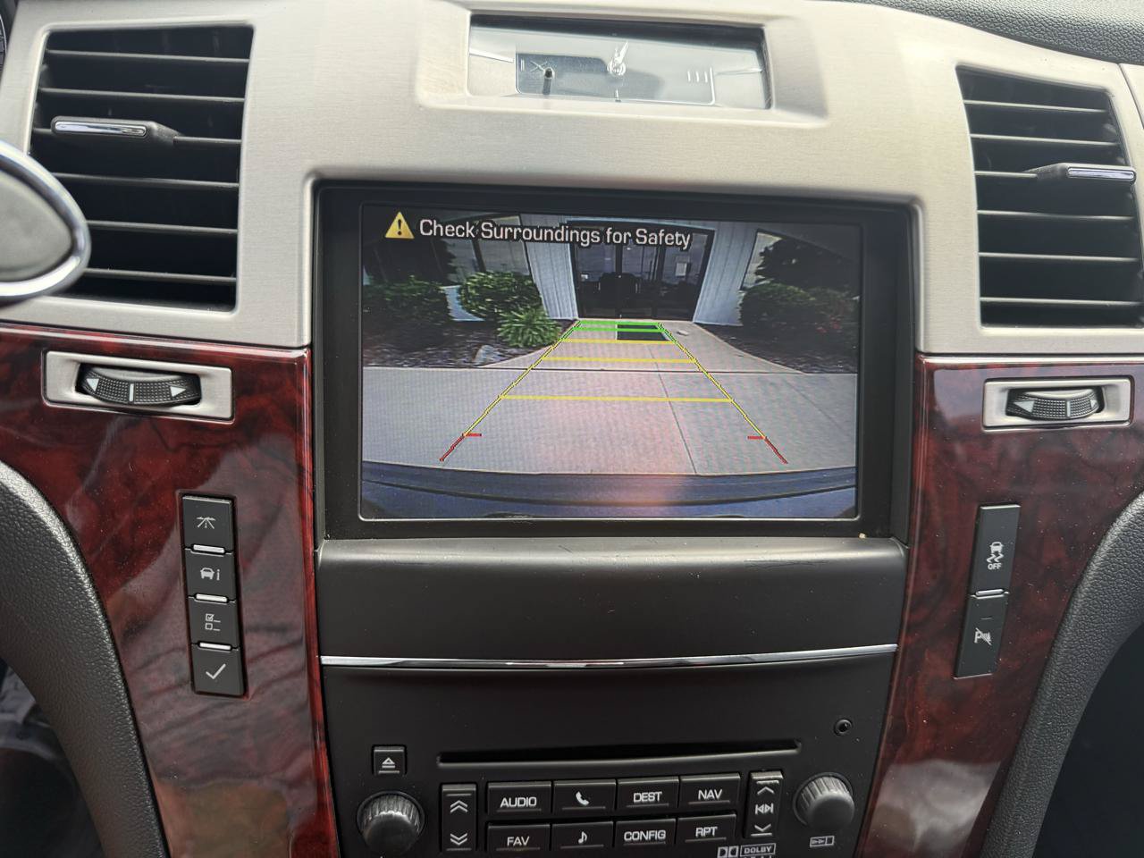 Used 2013 Cadillac Escalade ESV Premium AWD/4WD image 15