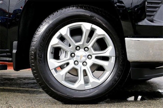 Used 2024 Chevrolet Silverado 1500 LTZ w/ LTZ Premium Texas Edition image 2
