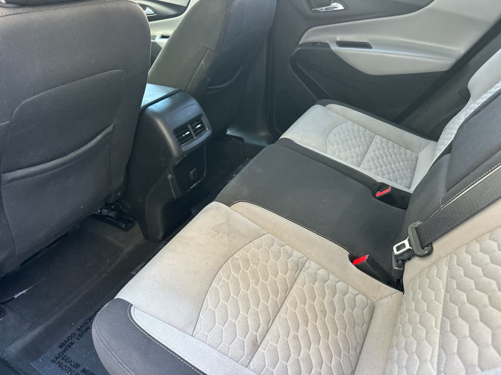 Used 2018 Chevrolet Equinox LT FWD image 5