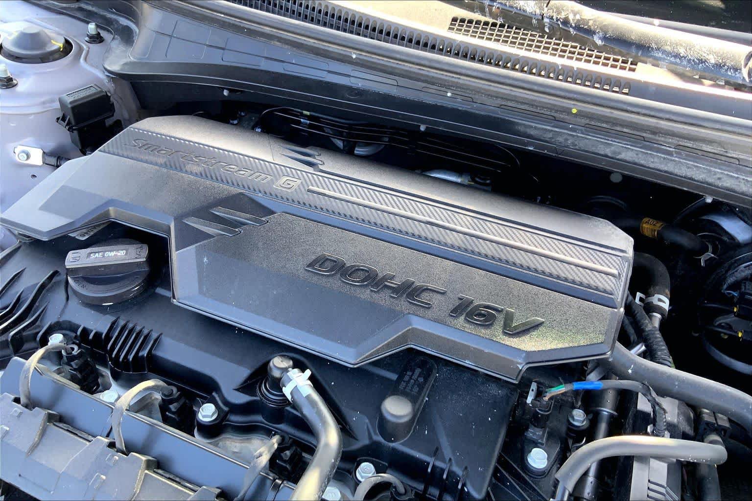Used 2025 Hyundai Elantra Sport FWD image 28