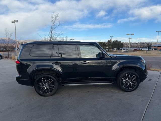 Used 2024 Lexus GX 550 w/ Accessory Package (Z1) image 9