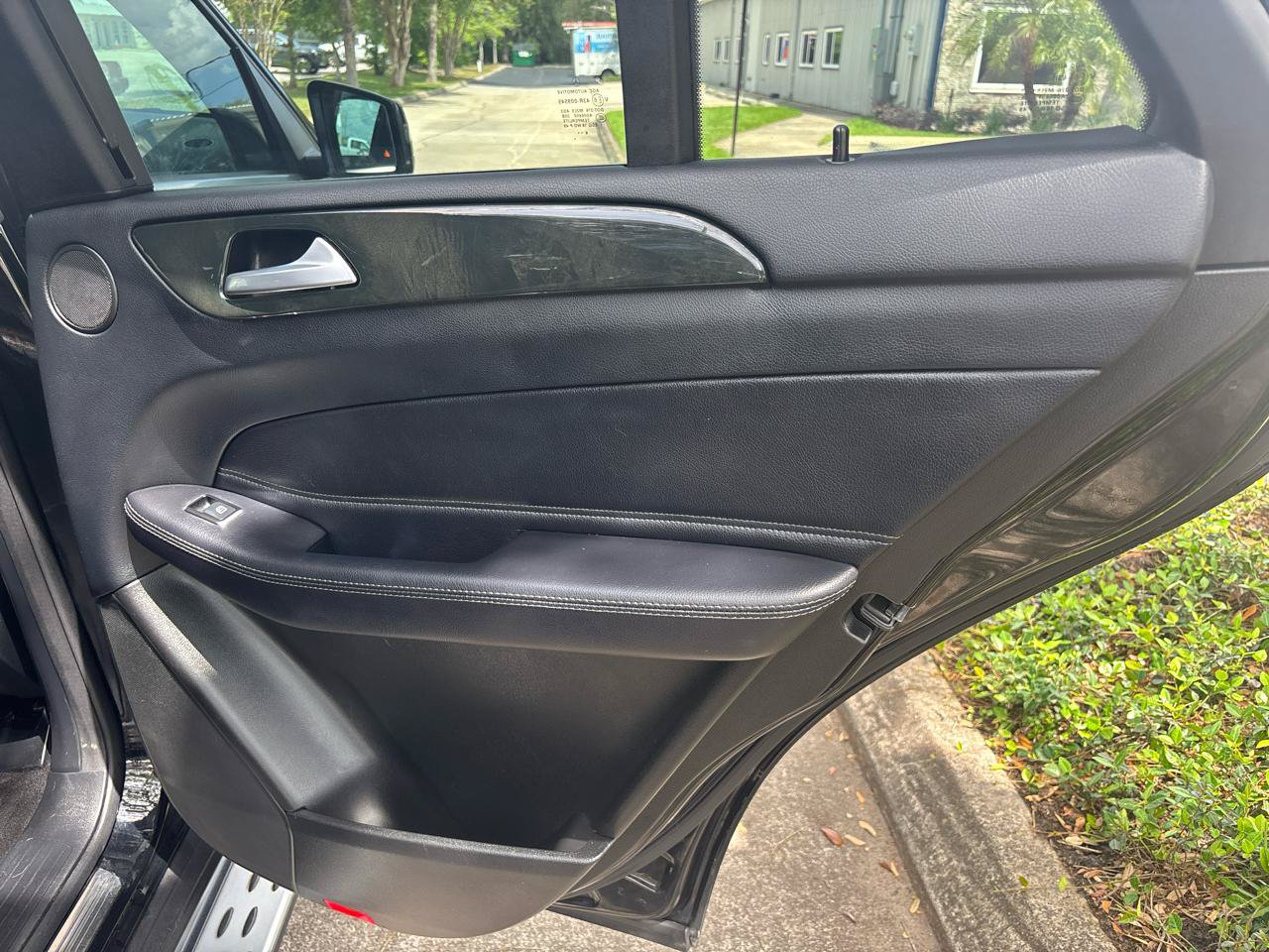 Used 2017 Mercedes-Benz GLE 350 4MATIC image 27