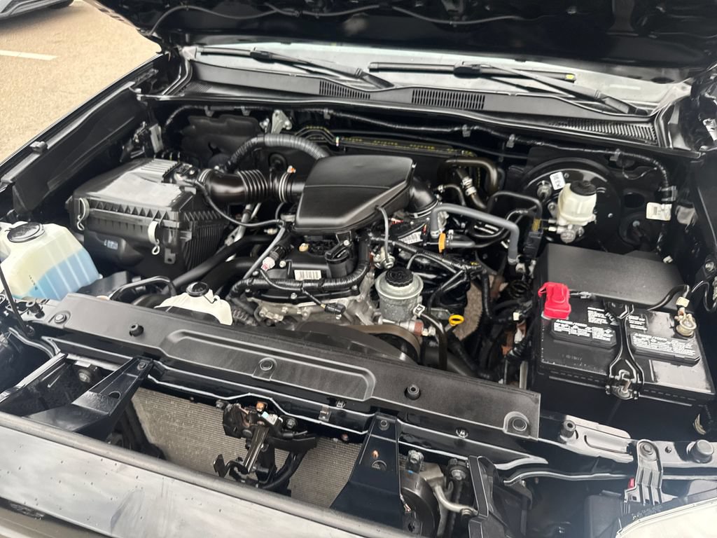 Used 2019 Toyota Tacoma SR w/ SX Package AWD/4WD image 44