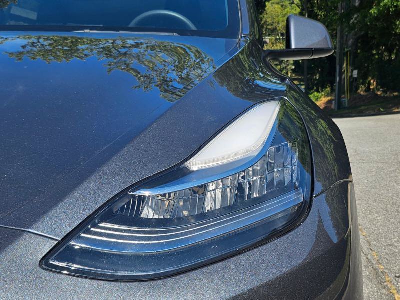 Used 2022 Tesla Model Y Long Range AWD/4WD image 27