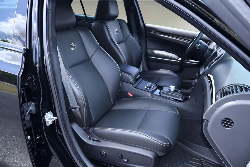 Used 2021 Chrysler 300 S w/ S Model Appearance Package image 19