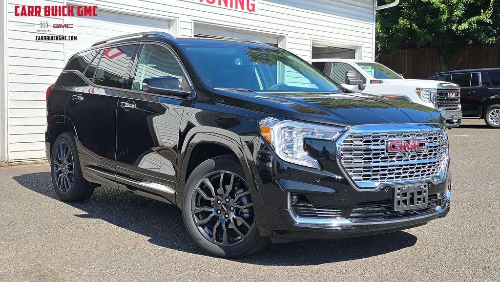 Used 2023 GMC Terrain Denali w/ Black Diamond Edition