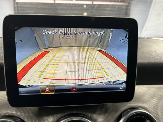 Used 2020 Mercedes-Benz GLA 250 w/ Convenience Package image 12