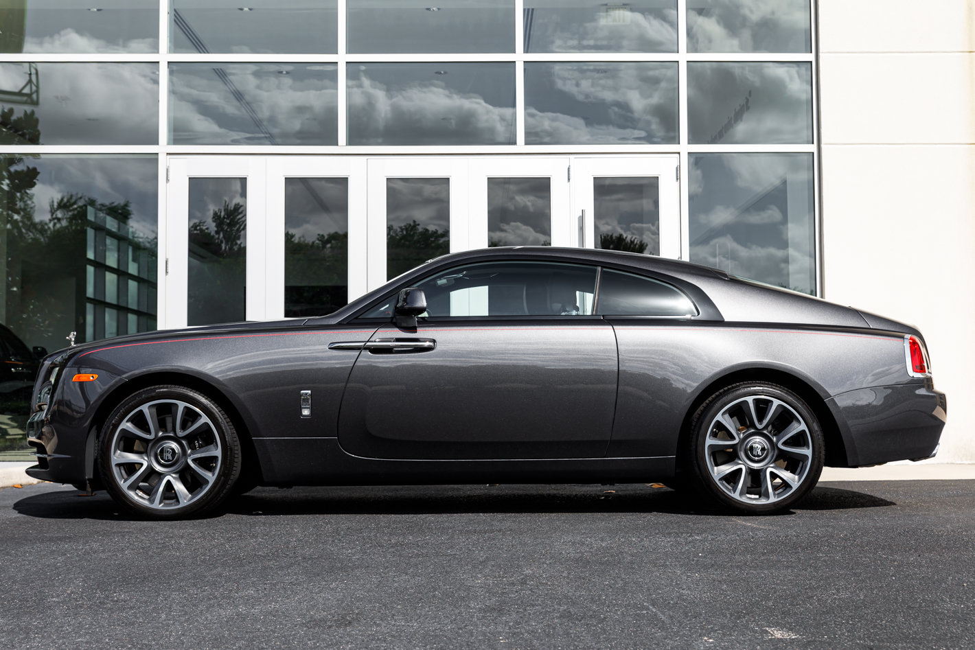 Certified 2019 Rolls-Royce Wraith RWD image 8