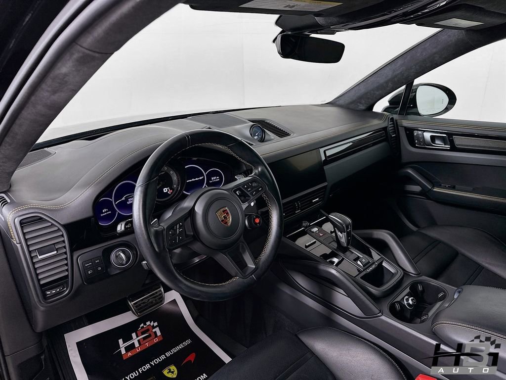 Used 2023 Porsche Cayenne Turbo GT image 10