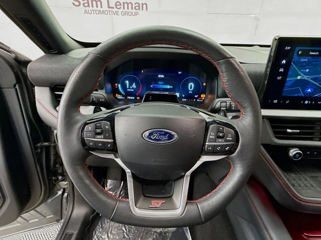Used 2025 Ford Explorer ST image 11