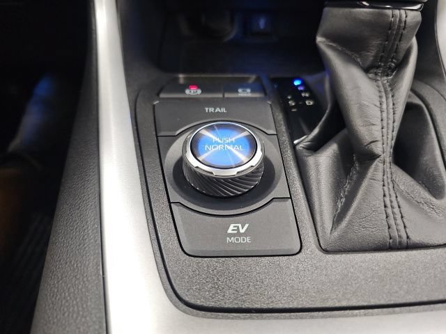 Used 2022 Toyota RAV4 XSE w/ XSE Grade Weather Package AWD/4WD image 23