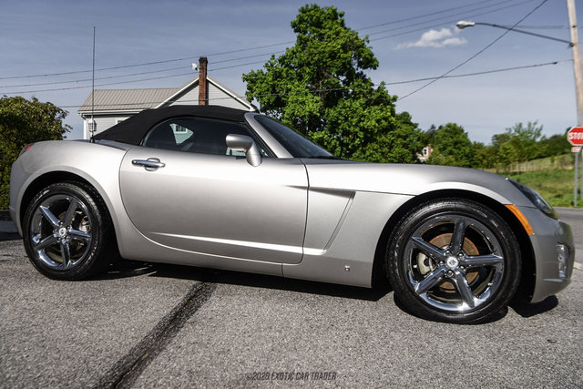 Used 2008 Saturn Sky Red Line RWD image 22