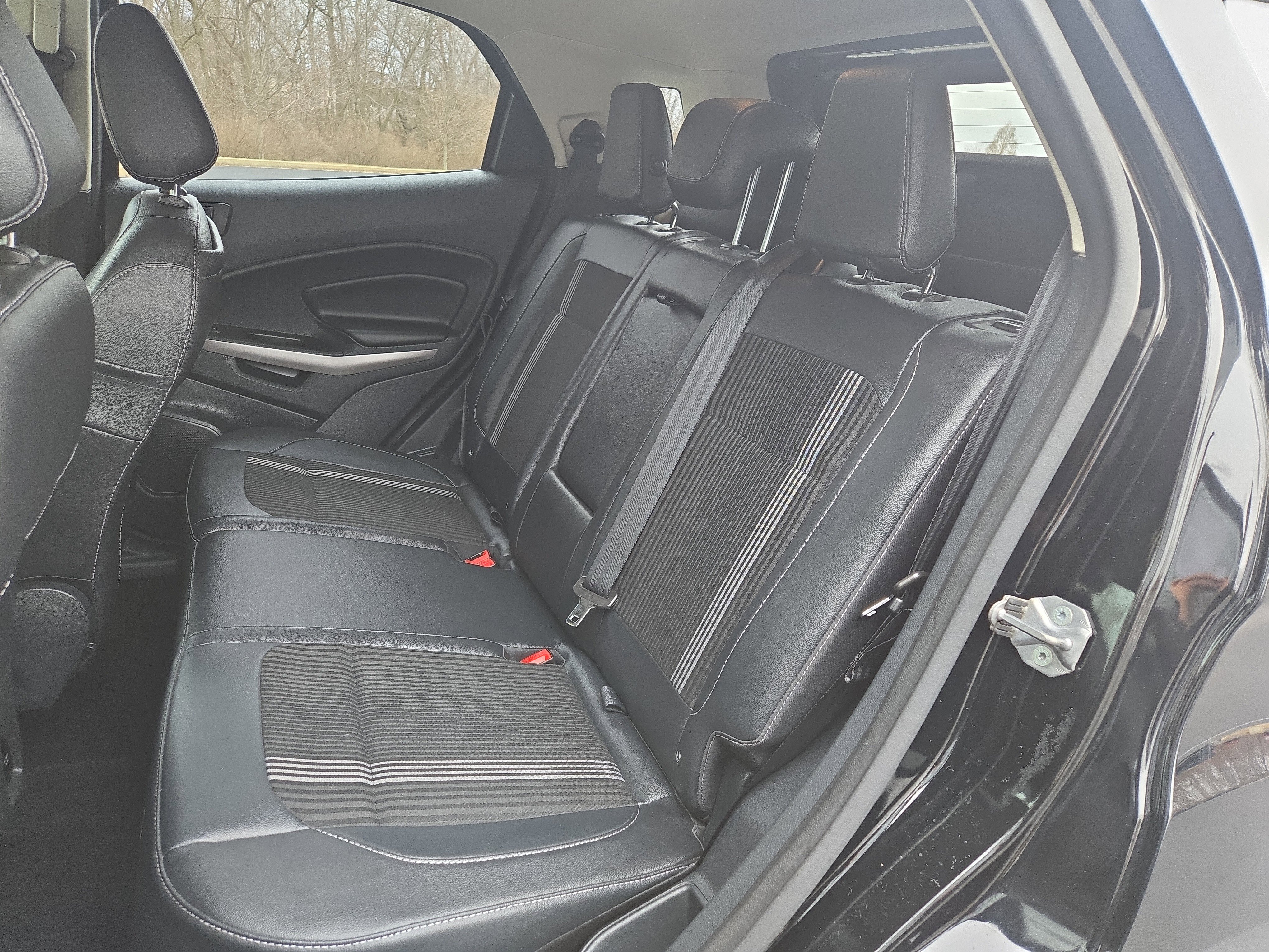 Used 2019 Ford EcoSport SES image 27