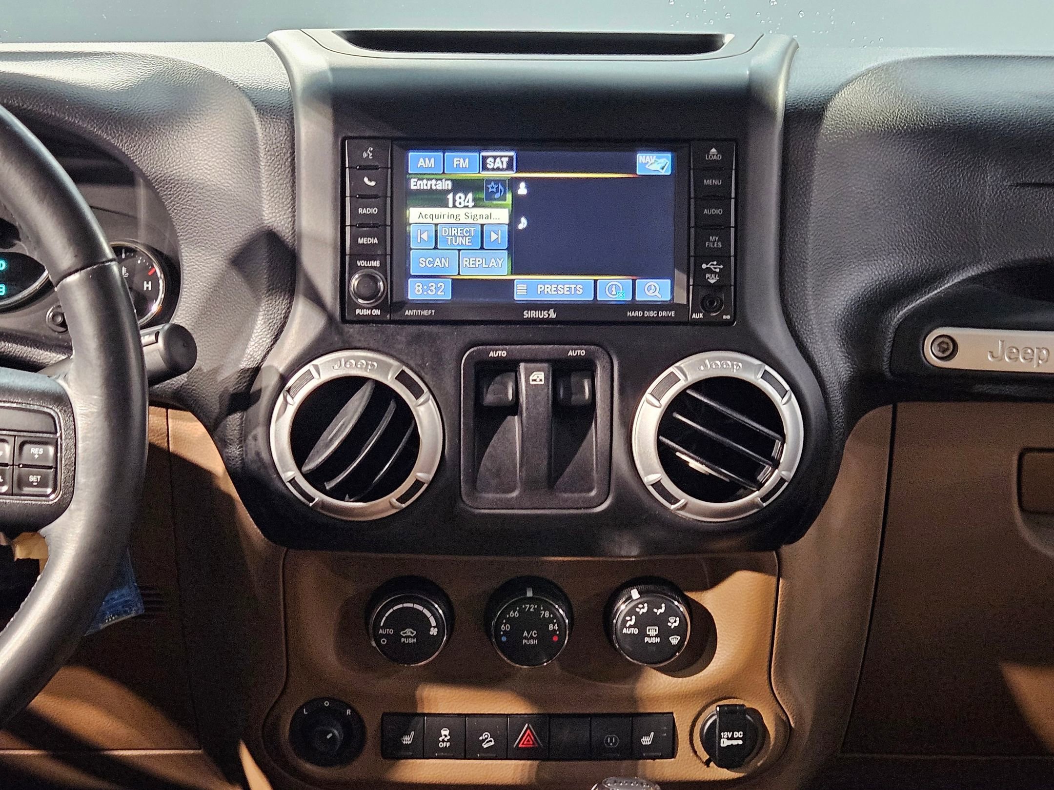 Used 2014 Jeep Wrangler Sahara w/ Connectivity Group AWD/4WD image 16