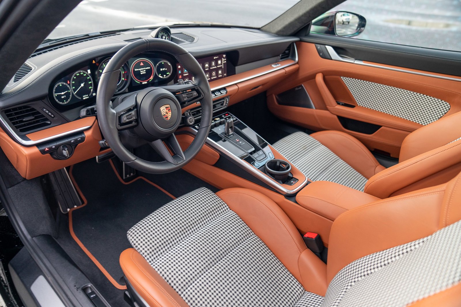 Certified 2024 Porsche 911 Turbo S image 4