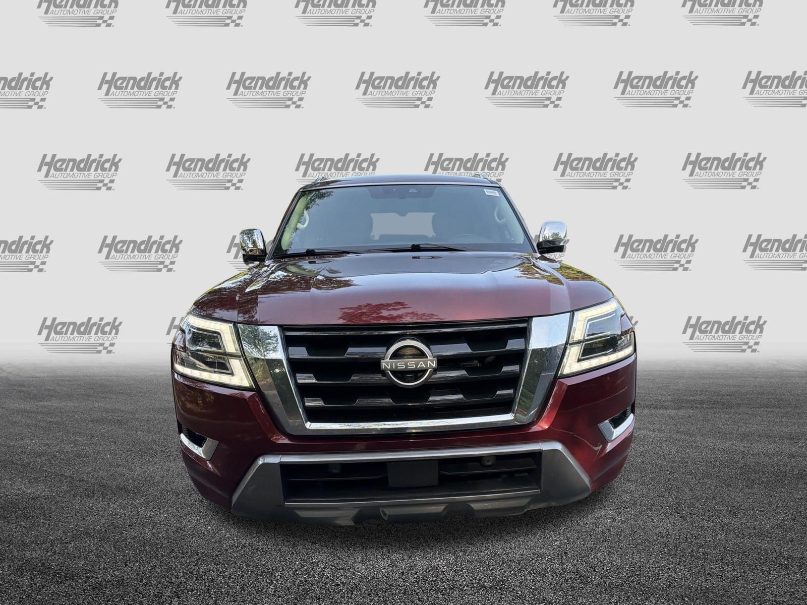 Used 2022 Nissan Armada Platinum w/ Captain's Chairs Package RWD image 3